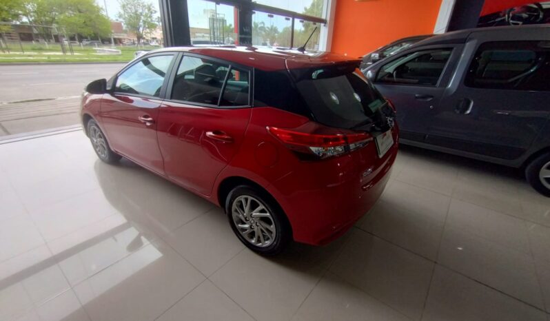 Toyota Yaris 1.5  Xls CVT 0 Km Color Rojo lleno