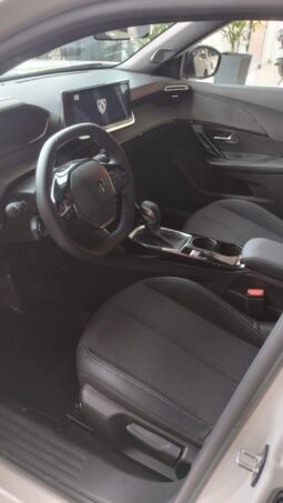 Nueva Peugeot 2008 Active 1.0 T 0 KM Color Blanco lleno