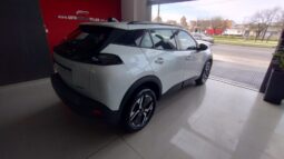 Nueva Peugeot 2008 Active 1.0 T 0 KM Color Blanco lleno
