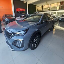 Peugeot 2008 Ative AT 2025 0KM Color Gris lleno