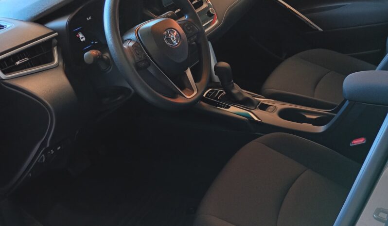 TOYOTA COROLLA CROSS XLI 0KM COLOR GRIS lleno