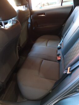 TOYOTA COROLLA CROSS XLI 0KM COLOR GRIS lleno