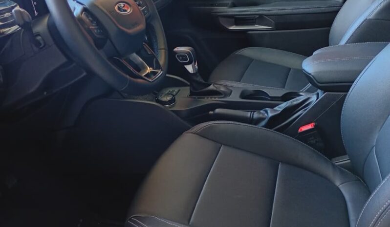 FORD RANGER XLT 4X4 AT 2.0 11.000KM 2024 COLOR GRIS lleno