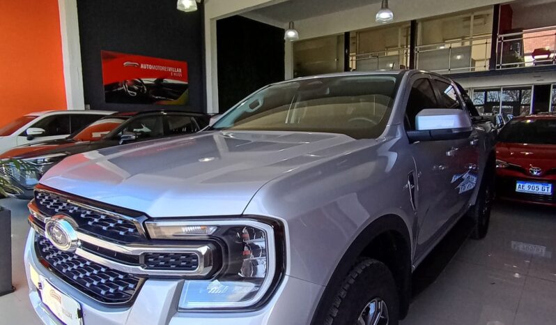 FORD RANGER XLT 4X4 AT 2.0 11.000KM 2024 COLOR GRIS lleno
