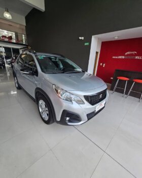 PEUGEOT 2008 ALLURE 1.6 60.000KM 2020 COLOR GRIS