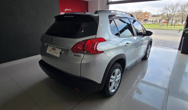 PEUGEOT 2008 ALLURE 1.6 60.000KM 2020 COLOR GRIS lleno