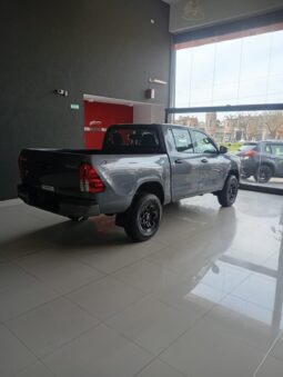 TOYOTA HILUX DX AT 4X4 2025 0KM lleno