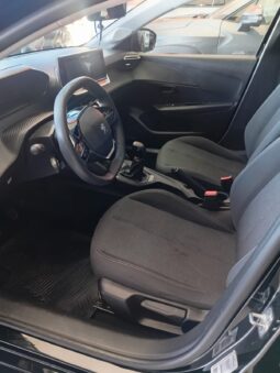 PEUGEOT 208 ACTIVE PACK 1.6 2023 25.000KM COLOR NEGRO lleno