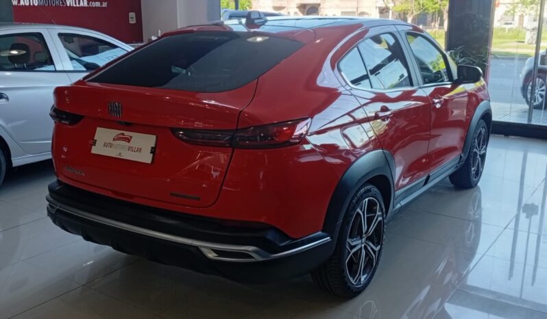 FIAT FASTBACK TURBO 270 AT 2025 3.500 KM COLOR ROJO lleno