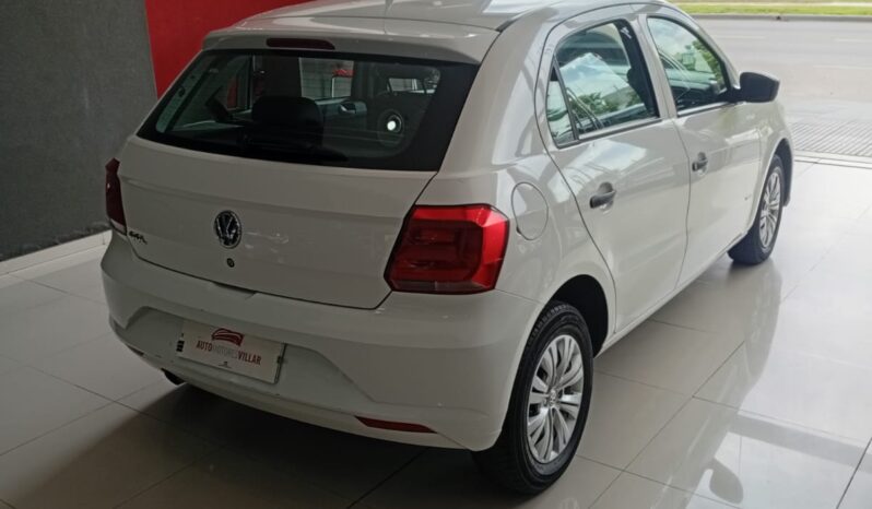 VOLKSWAGEN GOL TRENLINE 1.6 2018 88.000KM lleno