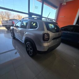 RENAULT DUSTER ICONIC 1.3T 4X4 2025 0KM lleno