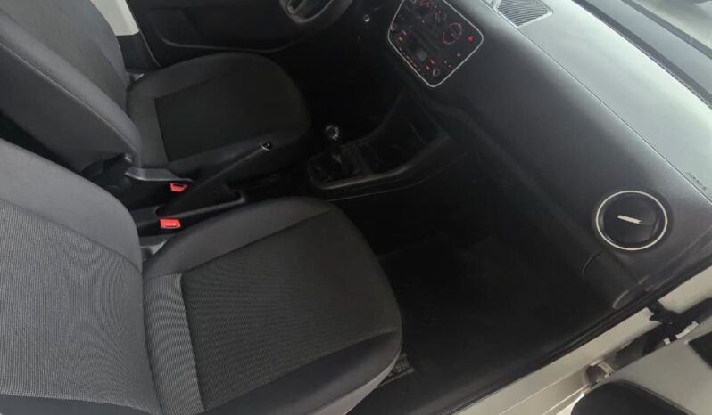 VOLKSWAGEN UP TAKE 1.0 2017 90.000KM lleno