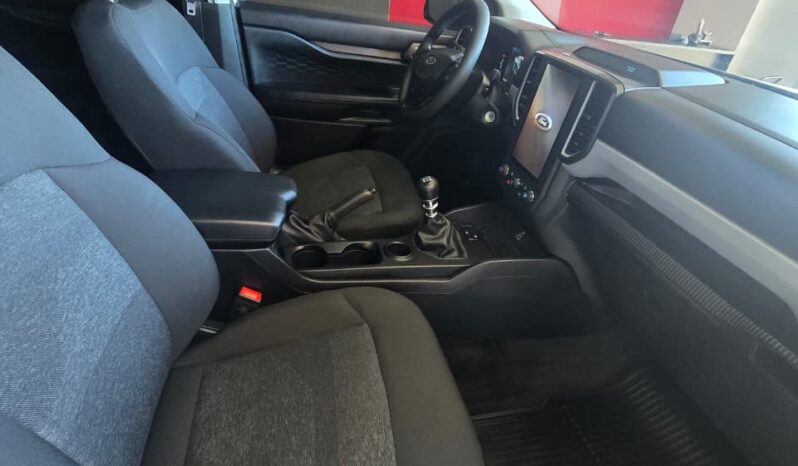 FORD RANGER DC XLS 2.0 4X2 20225 9.000KM lleno