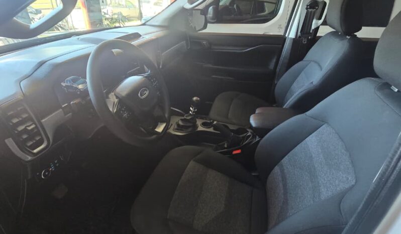 FORD RANGER DC XLS 2.0 4X2 20225 9.000KM lleno