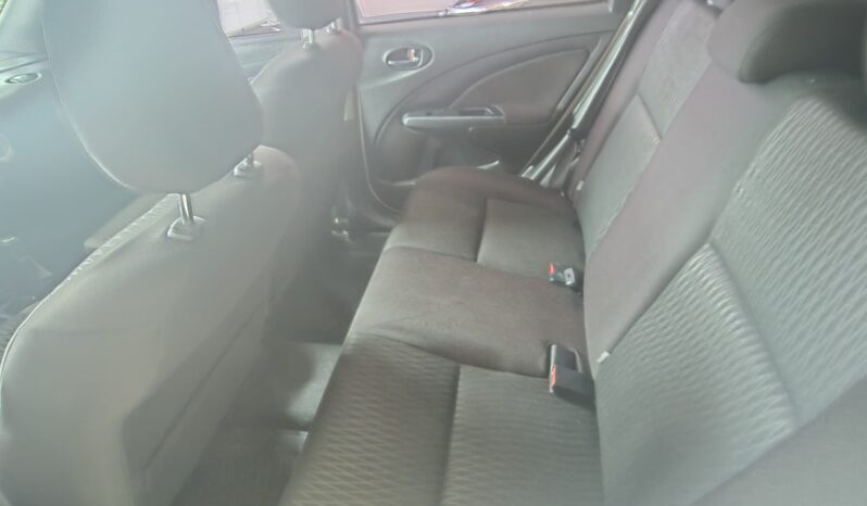TOYOTA ETIOS XLS 1.5 A/T 2022 38.000KM lleno