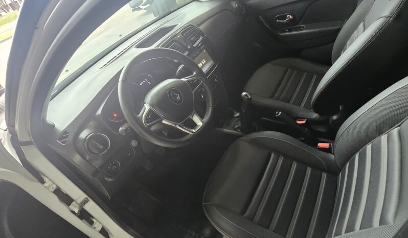 RENAUL SANSERO INTENS 1.6 2022 22.000KM lleno