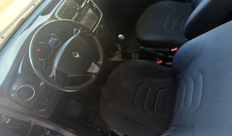 SANDERO PRIVILEGE 1.6 2017 89.000KM lleno