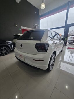 VOLKSWAGEN POLO HIGLINE 1.6 MSI A/T 2024 2000KM lleno