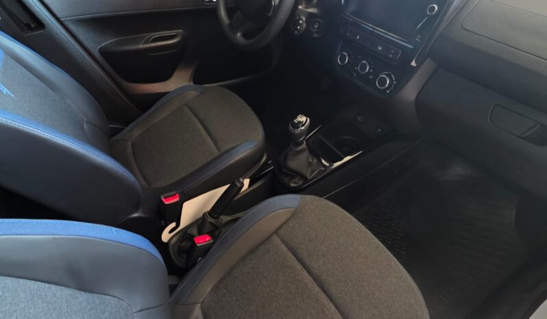 RENAULT KWID ICONIC 1.0 2025 900 KM lleno