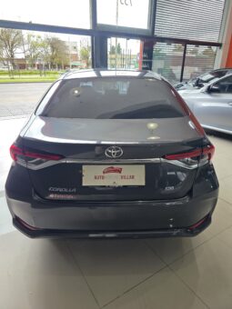 TOYOTA COROLLA XLI 2.0 CVT 2025 33.000KM VEHICULO CERTIFICADO POR TOYOTA EN GARATIA lleno